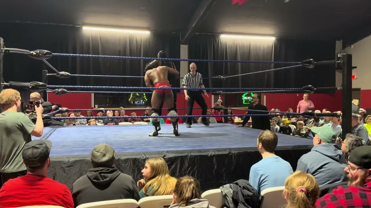 Silky Smoove w/ Draven Stryker vs. Rush 180