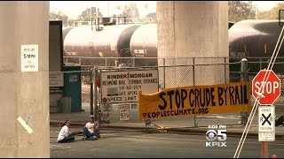 Protesters Against Fracked Oil Deliveries Chain Themselves At Richmond Yard