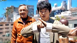 مدرب عنيف بيدرب وبيطلع وحوش بشريه وبيكون فريق كل مهمته القضاء على العصابات الخطيرة..