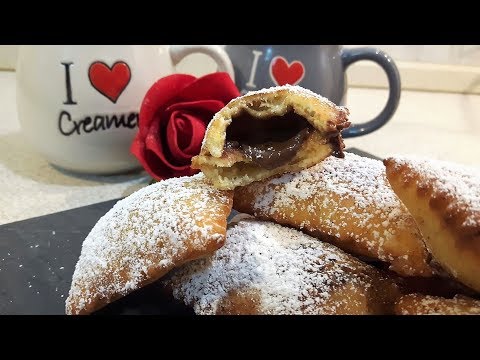 RAVIOLI DI CARNEVALE RIPIENI DI NUTELLA