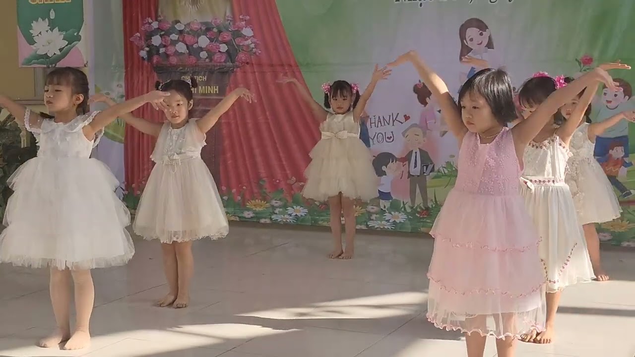 múa mầm non hạnh phúc thân yêu trường Mn nhạo sơn slvp