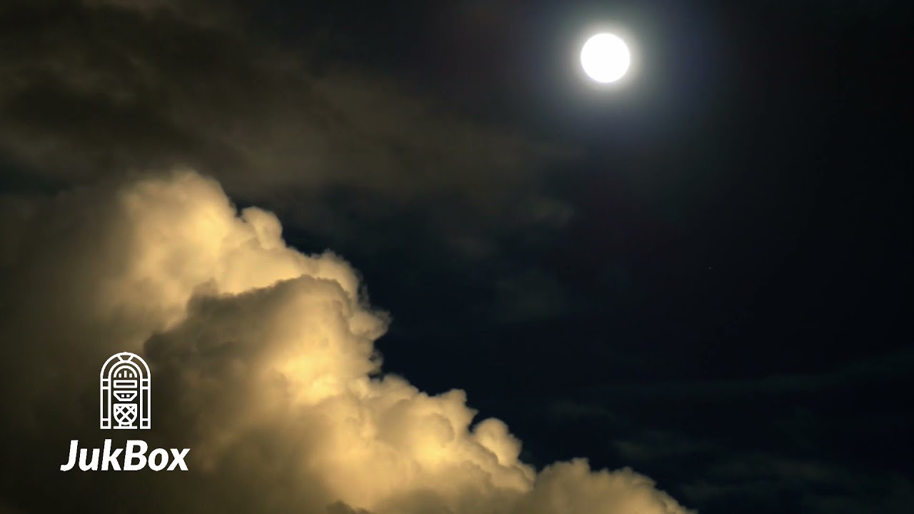 Sanni - Moonlight bekijken op YouTube Sanni - Moonlight bekijken op YouTube