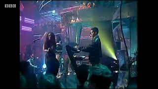 Happy Mondays - Step On (Top Of The Pops 1990)