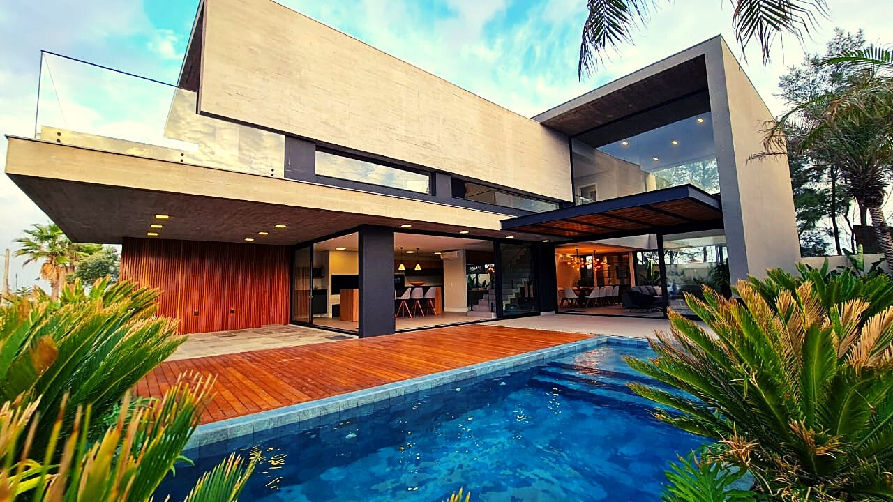 casa de luxo arquitetura contemporânea mobiliada e decorada em cond de