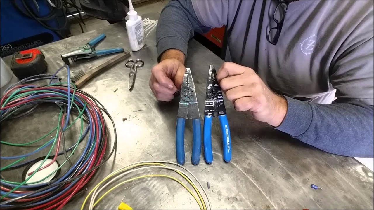 With connecting wire. With connecting wire