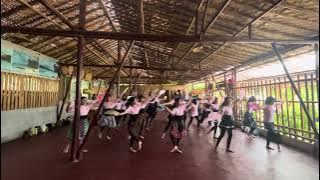 Tari Kluwung Emas - Kelas Dasar V - Sanggar Tari Ayunda Puspita