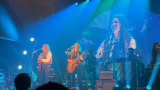 Aly & AJ at White Oak in Houston  ep. 102