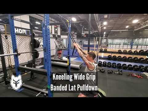 Kneeling Banded Wide Grip Lat Pulldown