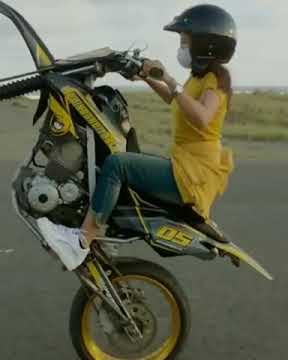 story'wa Supermoto cewe cantik