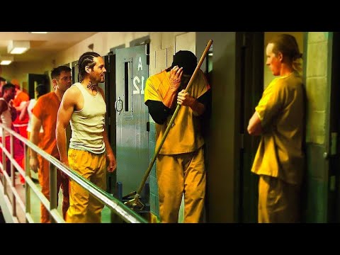 قلدرای زندان فکر میکنن زندانی جدید ضعیف و بی مصرفه ولی نمیدونن که اون یه مبارز مرگباره 