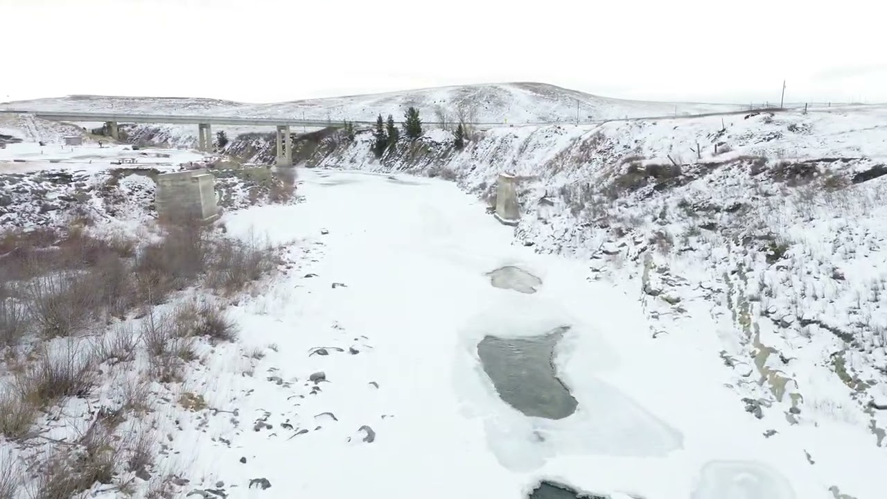 old man river highway 22 Alberta