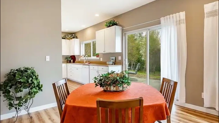 Windermere Real Estate/Whatcom, Inc. - 4722 Neptun...