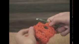 How to crochet a horizontal buttonhole