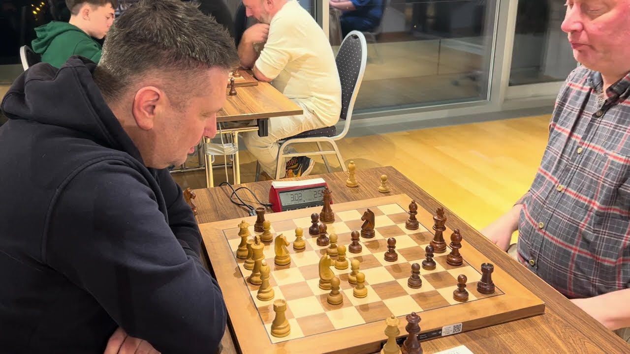 Castling denied | GM Maxim Novik - GM Alexei Shirov | Blitz chess