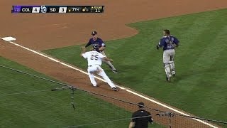 Tulowitzki nabs runner trying to score