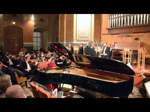 Anna Sagalova Chopin concerto №2  f-moll 2 movement