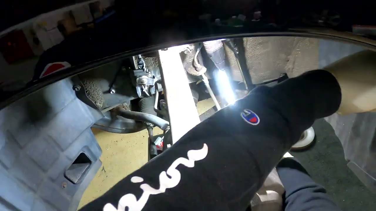 2007 Lexus GS350 Part 2 How to Replace Front Brake Pads and Rotors