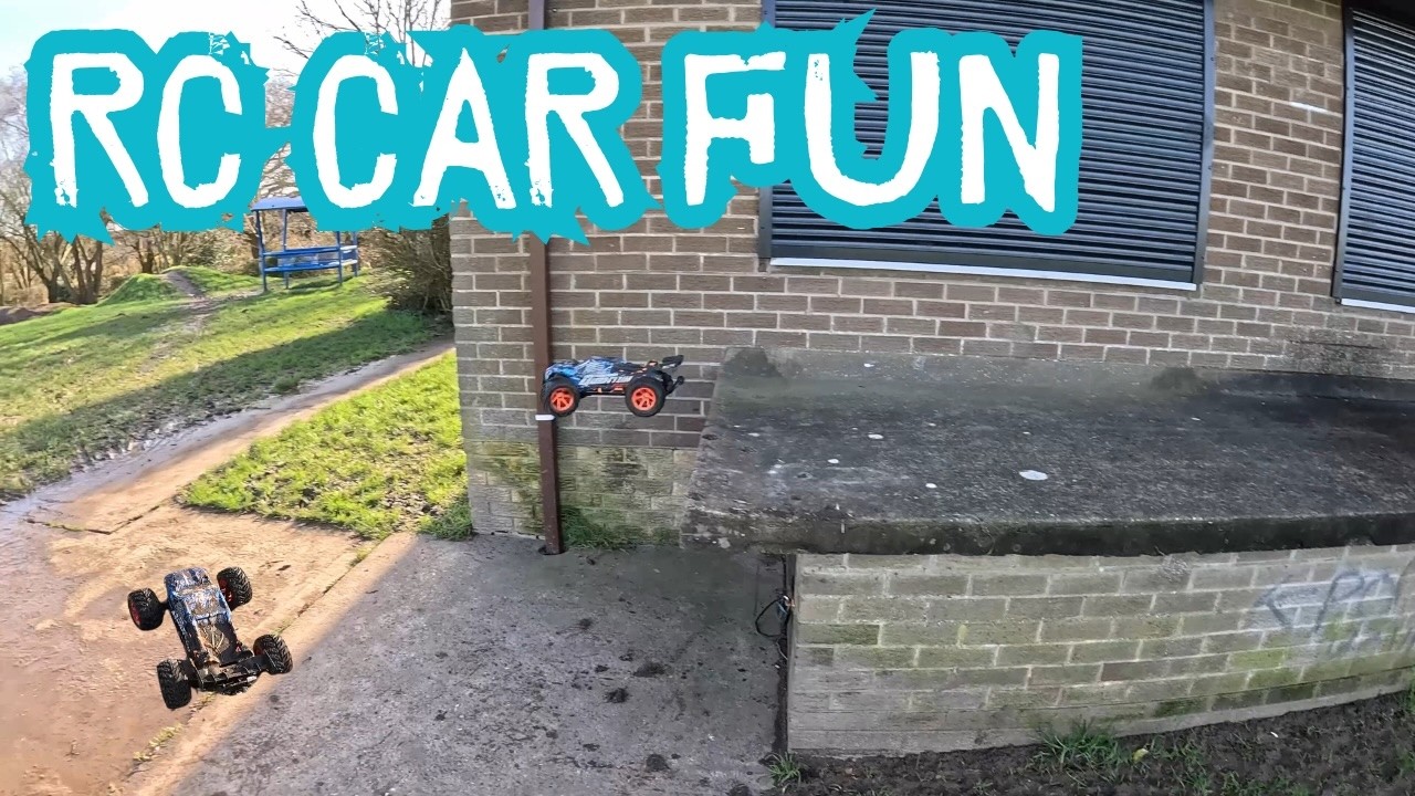 Радиоуправляемая машинка и наш дрон!