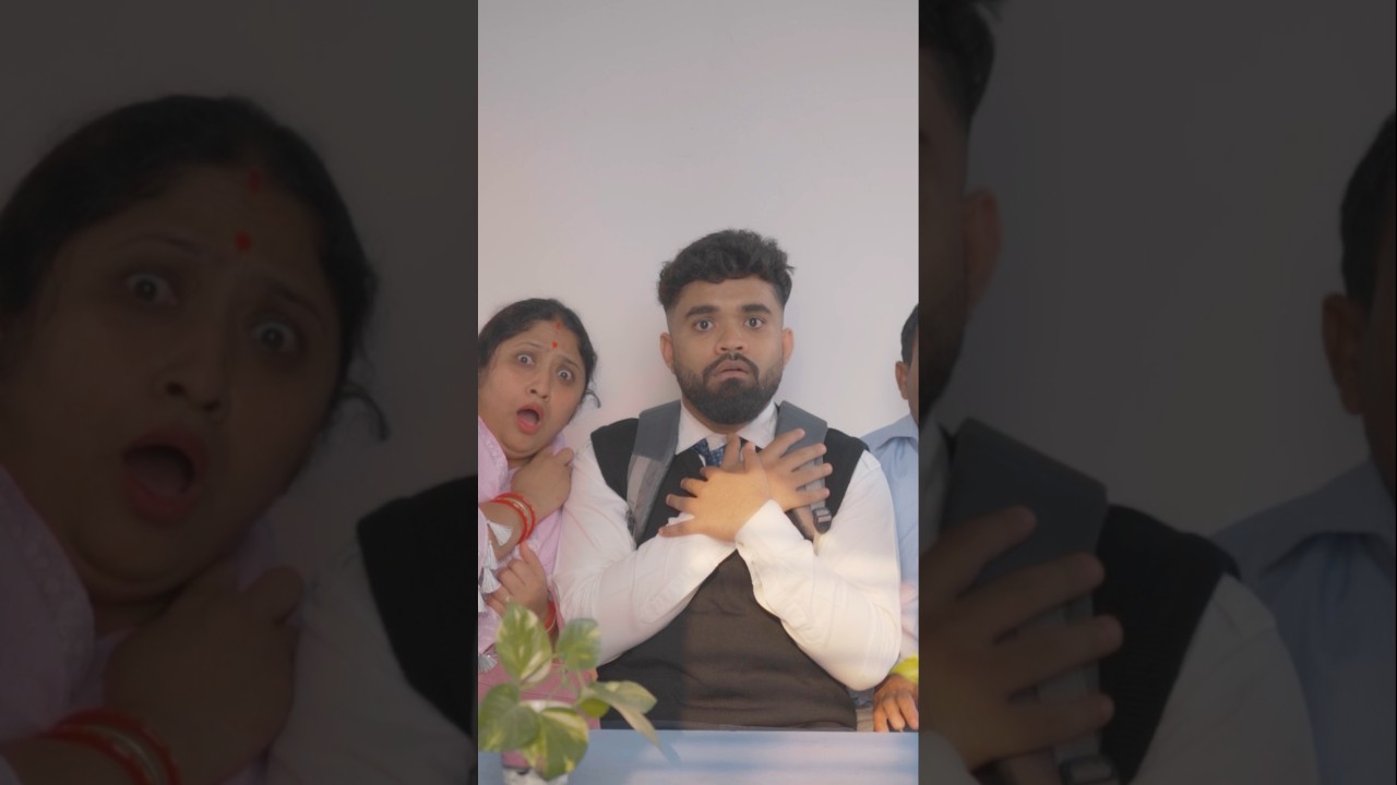 Twistor Uporot Twist...! 🤡 #arfelishbordoloi #assamese #comedy #funny #assamesefunny #assamescomedy