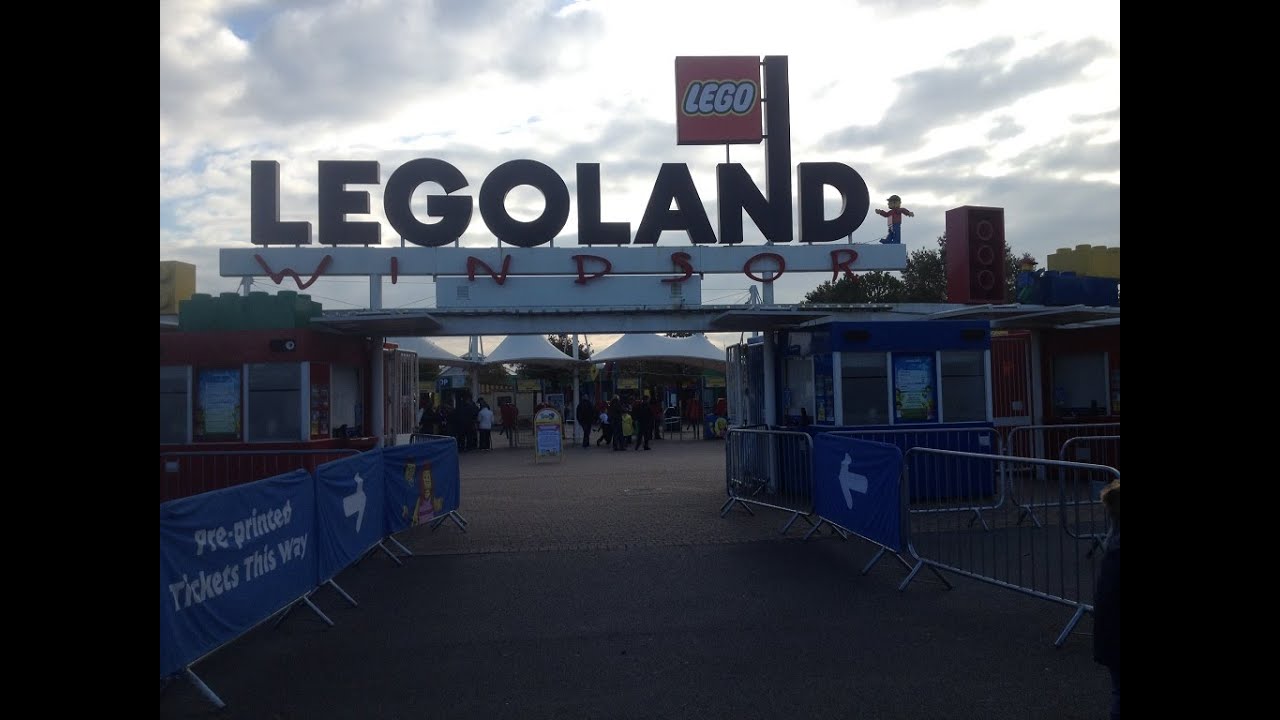 Legoland Windsor Resort 2015 Entrance and Ticket Turnstiles