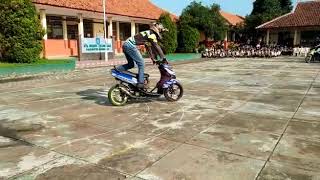 FREESTYLE MOTOR DI MTsN 7 KUNINGAN|Part 2
