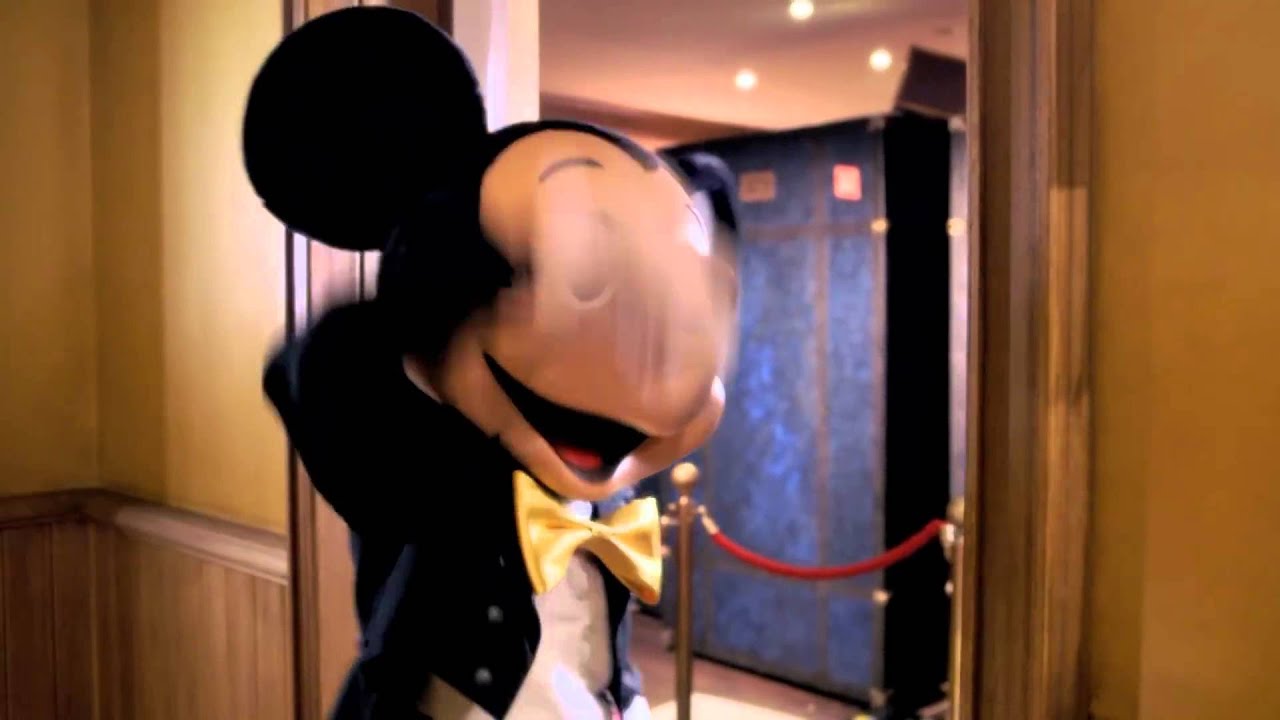 Disneyland Paris Meet Mickey Mouse YouTube
