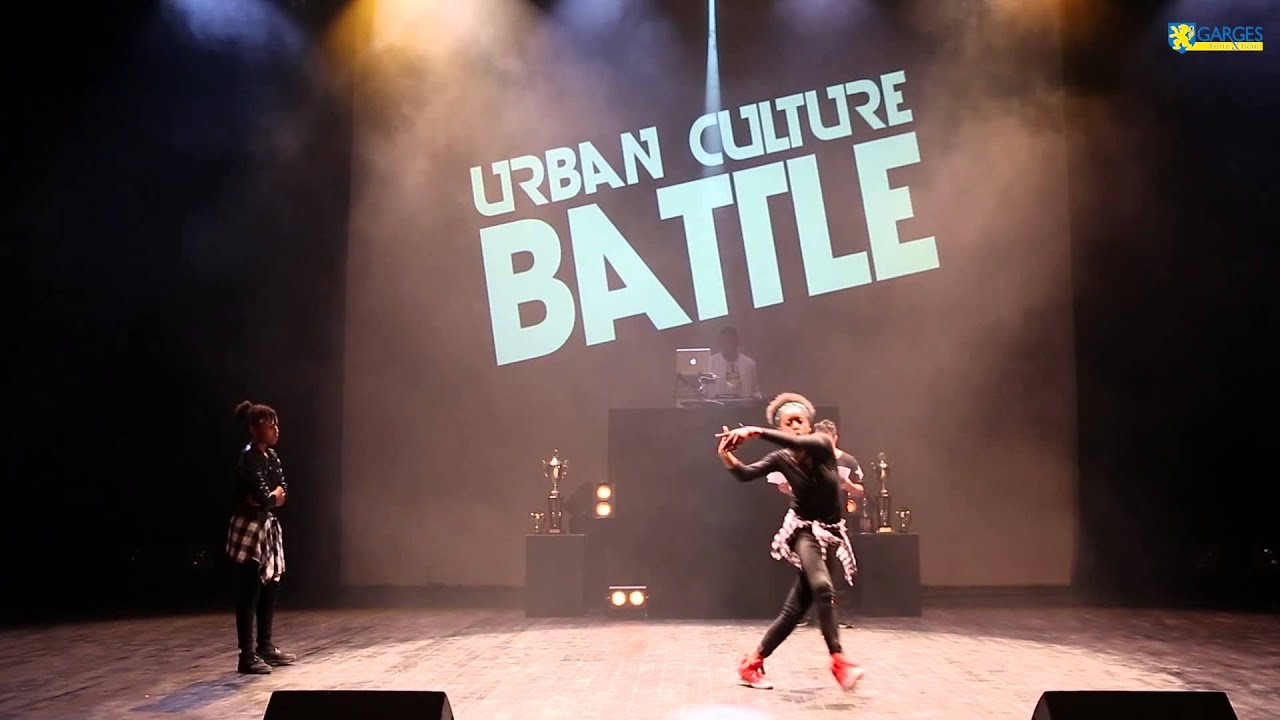 A music and dancing competition