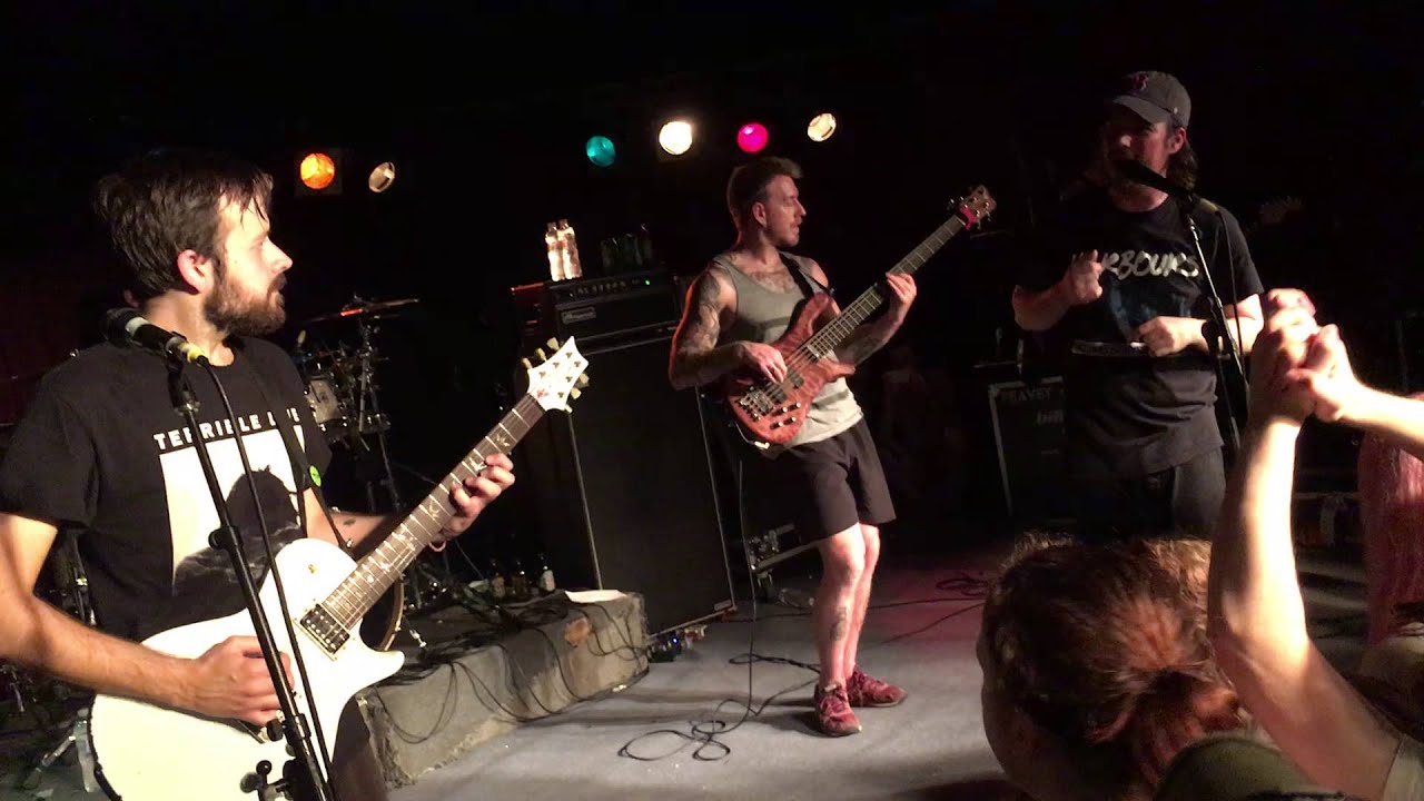 Funeral For A Friend Novella (Melbourne 17/02/2016) YouTube