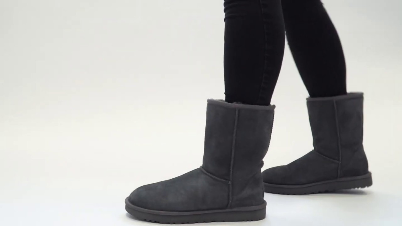 ugg boot classic short