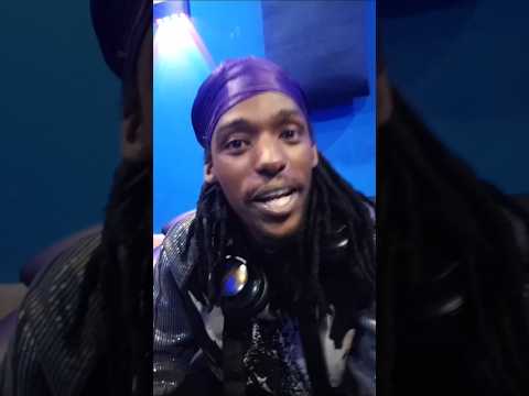 Freestyle in the studio with Mr. Kul Vybz Himself... #beatnito @nitoblair #freestyle #musicproducer