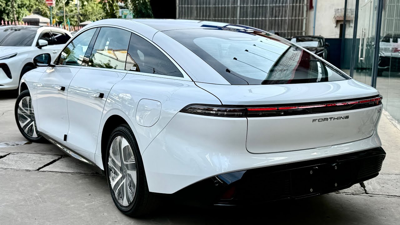 2026 Forthing S7 - Best Premium EV Sedan | Exterior and Interior 