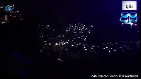 2 4G remote control LED wristbands in concert LED lighting bracelets