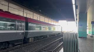 Korail Class 7400 EMD diesel loco 7405 + ITX-liveried cars on a Mugunghwa service at Suwon Station