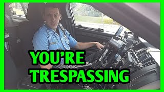 Philadelphia Cops Getting Owned - Asking Cops The Same Silly Questions They Ask Us