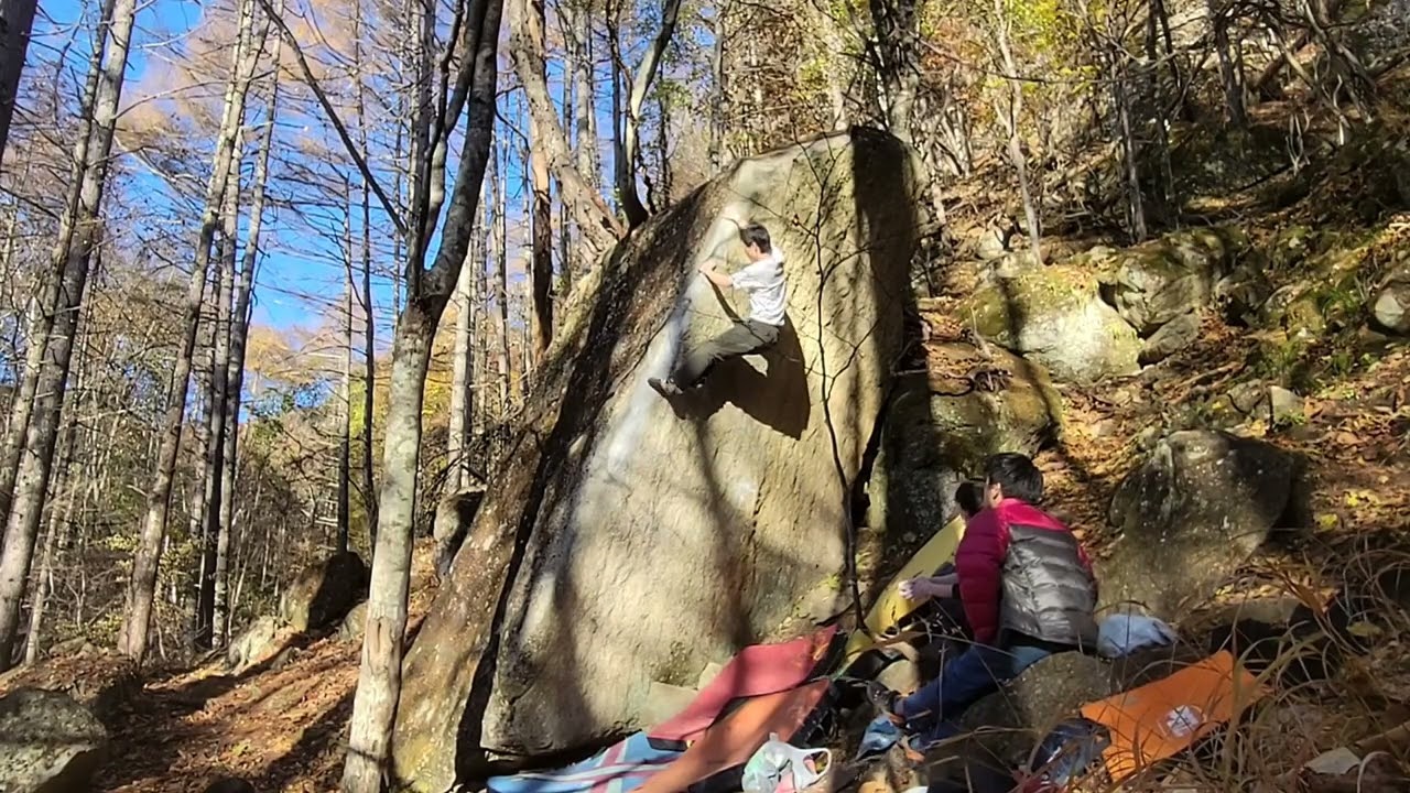 瑞牆『裂けた青空』初段
