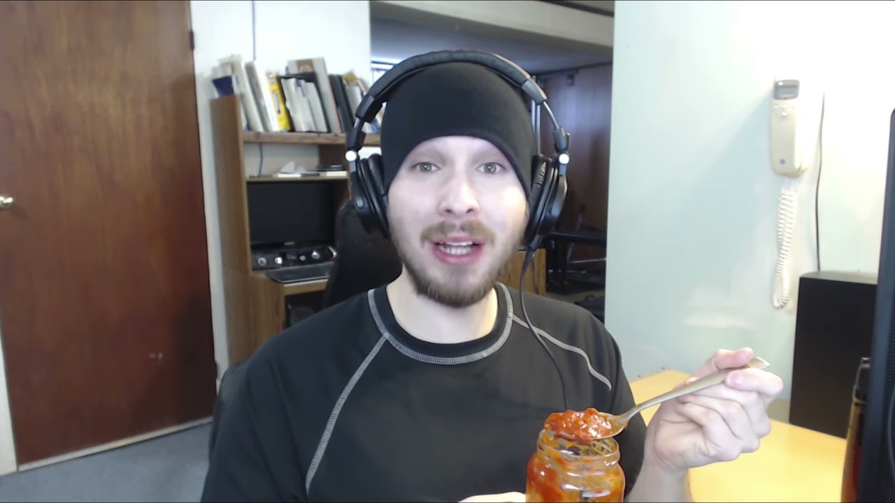 Eating A Jar Of Sos For 250k Subs. (Bad idea) Charmx reupload