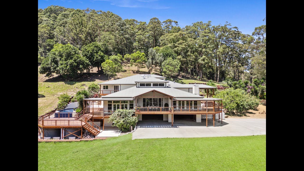 A Luxurious Acreage Estate Offering Unrivalled Elegance and Serenity - 420 Oak Road, Matcham
