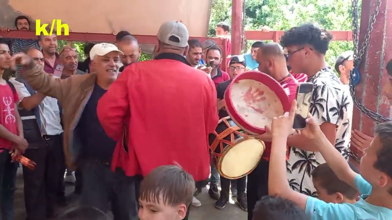 Danse kabyle avec idhebalen au village n Ath Ouabane 