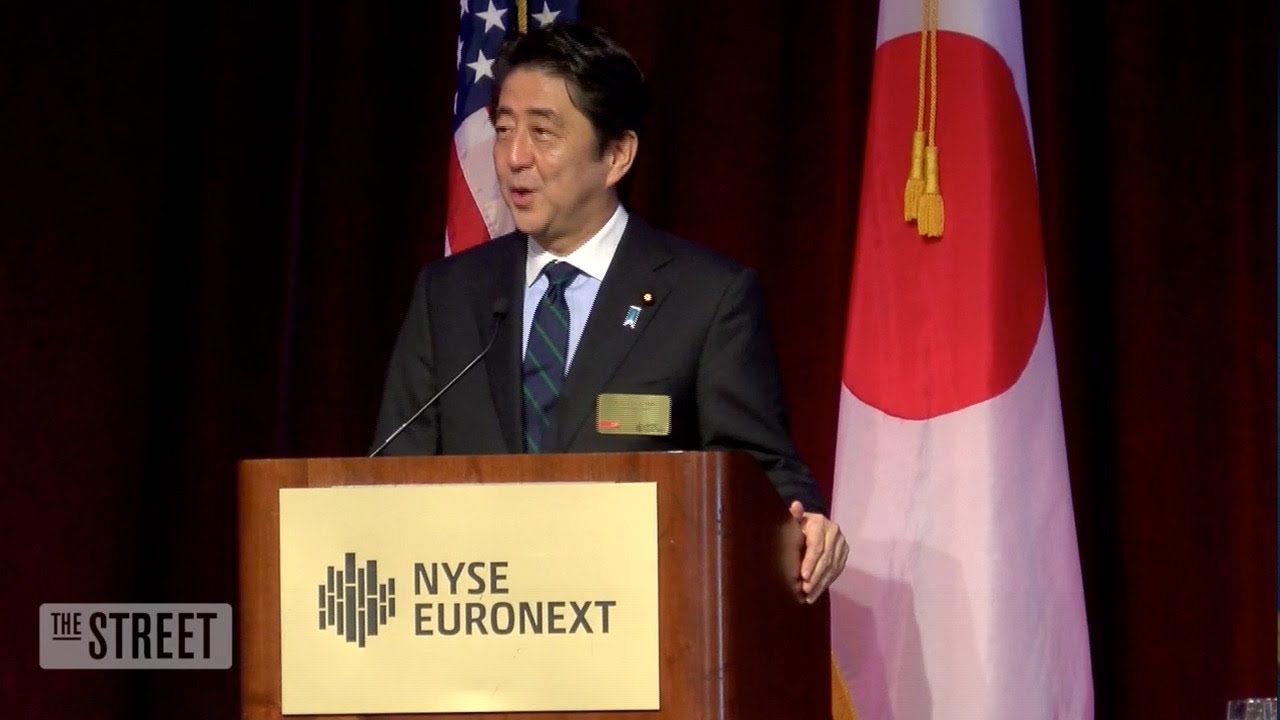 PM Abe Proclaims Japan a ‘Buy’