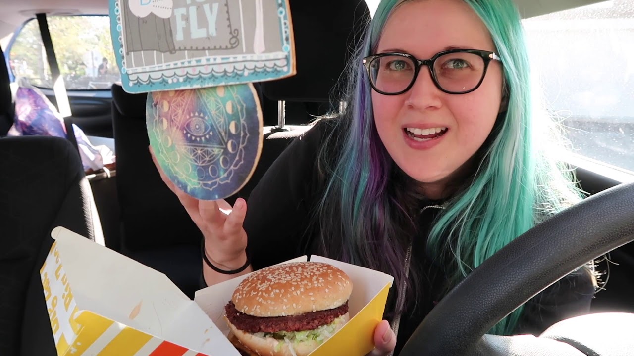 Plant Power Fast Food Vegan DriveThru in Long Beach, CA VLOGMAS