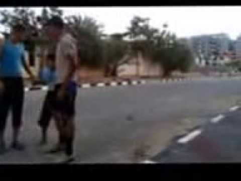 اكشنها كوميدي حلقة 1 ارفع بنطلونك