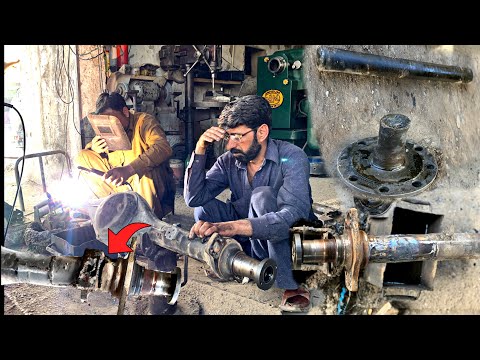 Toyota Pickup Broken Rear  wheel Axle Repair || How to Repair Rear Axle Housing | Amazing Mechanics