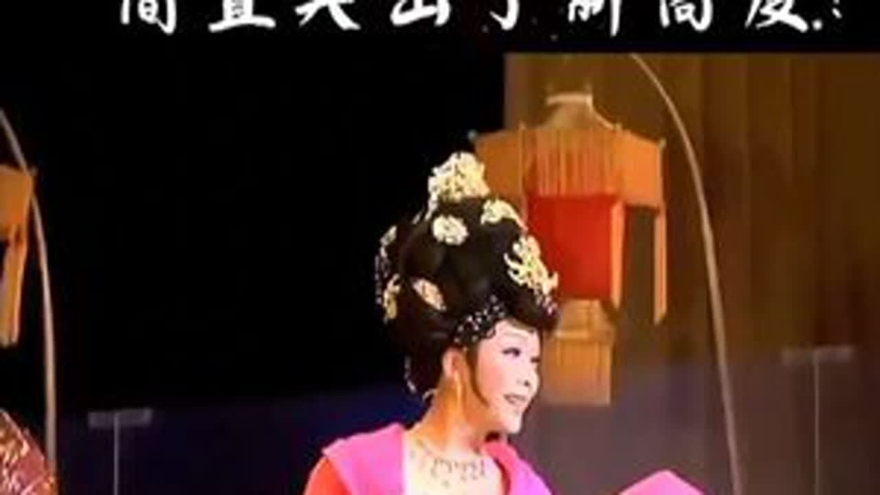 李玉刚在人民大会堂演绎《霓裳羽衣舞》简直美出了新高度！