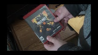 Call of Duty Black Ops 4 Xbox One Standard Edition Amazon unboxing screenshot 5