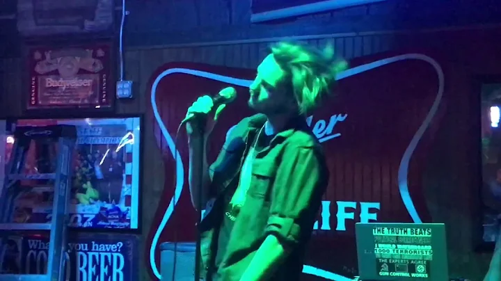 Blake Welch sings Wish I Knew You