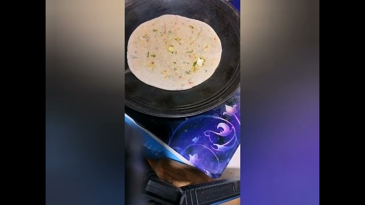 Stuffed gobi paratha