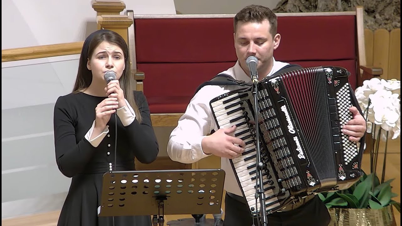 Filip și Naomi Hăprian - Colaj cu cântari creștine noi extraordinare