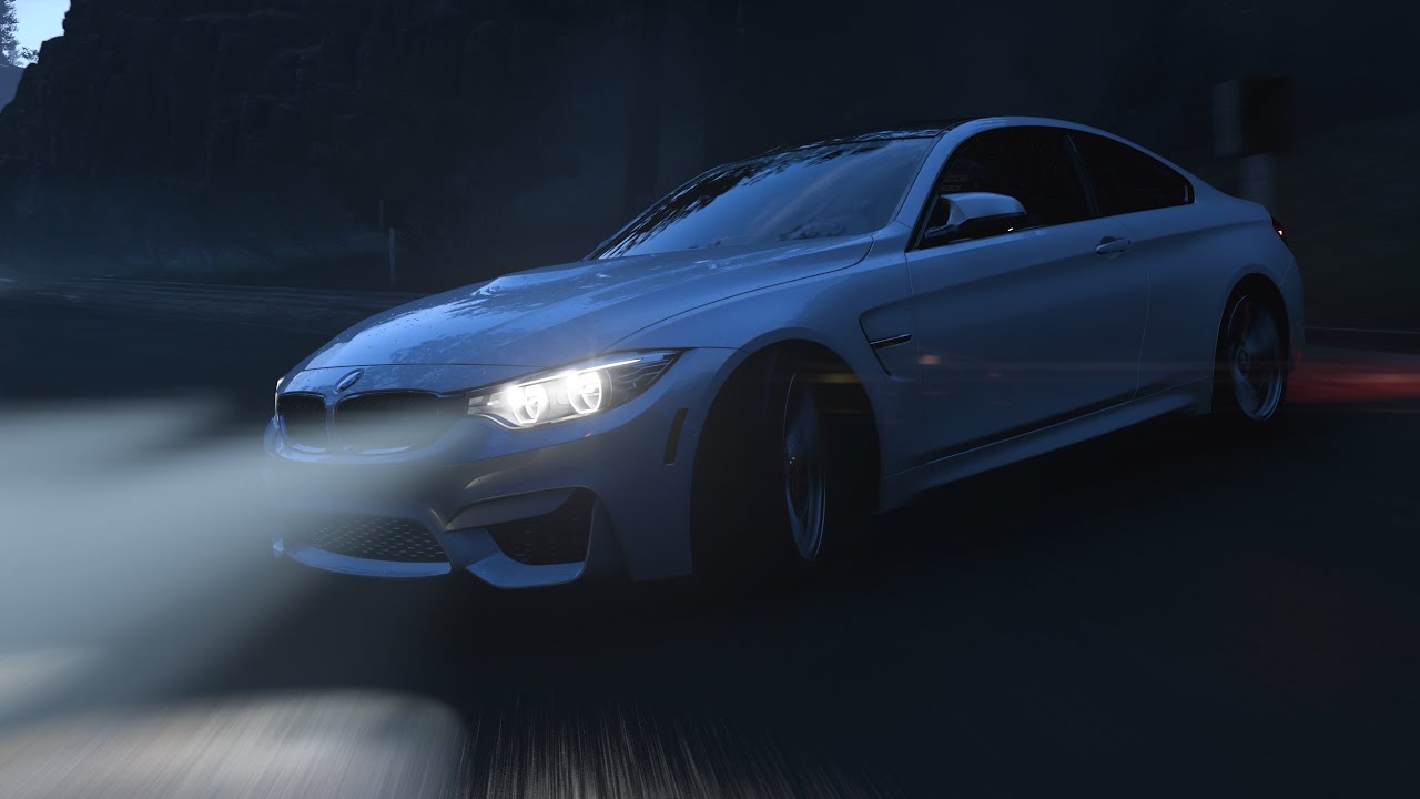 BMW M4 2014 driving with stranger