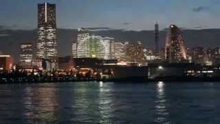 微速度撮影／横浜港‐回転夜景（大桟橋）Time Lapse／Night view of Yokohama Port． (Rotation)