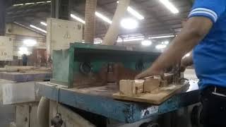 Proses di pabrik kayu intertrend utama
